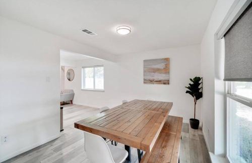 Grand Prairie House | Oasis Haven 5BR w Pool BBQ Gourmet Kitchen