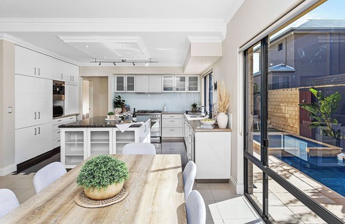 Hillarys House | Oasis @ Hillarys