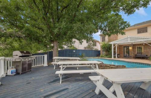 Dallas House | Oasis Jungle 5BR Pool W Huge View Private