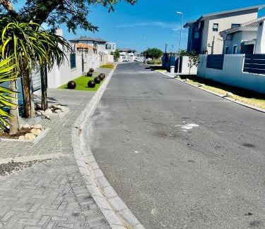 Bloubergstrand House | Top-Rated Oasis of Comfort with Pet & Child-Friendly Amenities