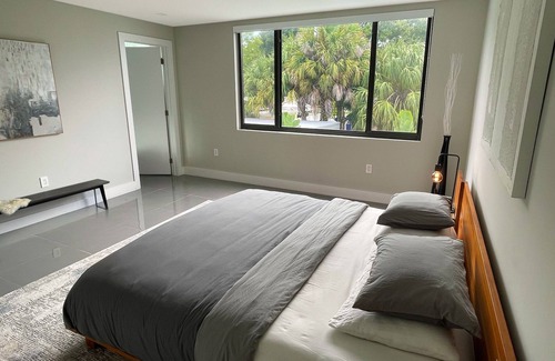 Tarpon River House | Exclusive Designer Retreat with Pool, Spa & Ocean Views