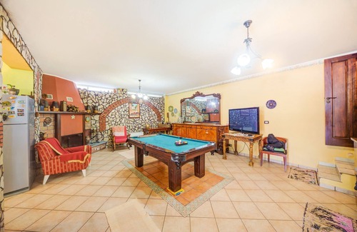 Fiumefreddo di Sicilia Villa | Serene Retreat with Breathtaking Views and Poolside Bliss