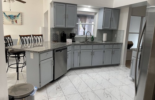 Mill Run House | Oasis Palm Haven: Your Gateway to Disney & Ocean Views
