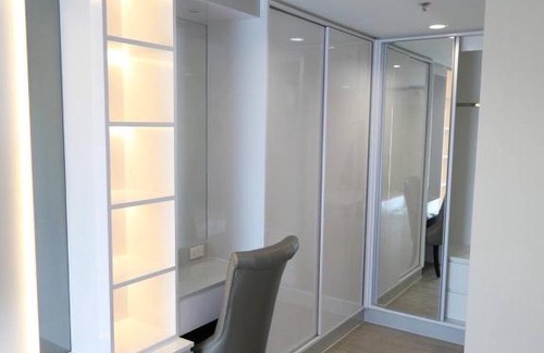 Bang Sue Apartment | Relax at Oasis Regent with Inviting Pool Amenities
