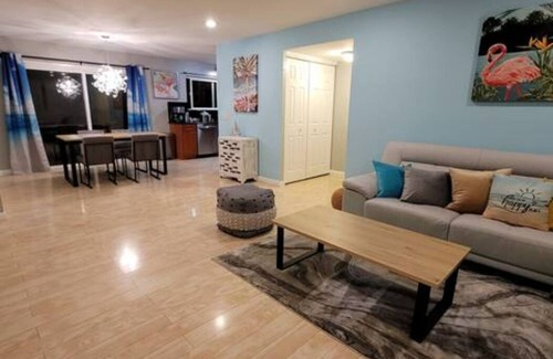 University South House | Experience Oasis to Love: Top-Rated Hotel in Palo Alto