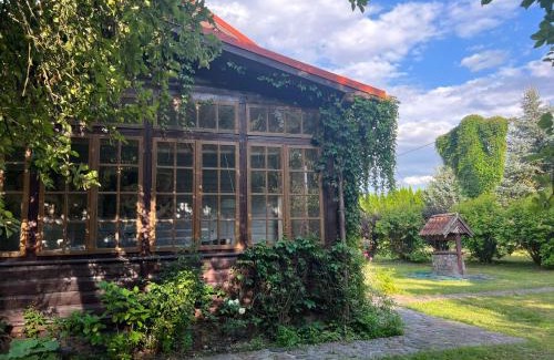 Miłki House | Oaza Niegocin: Pet-Friendly Retreat by the Lake