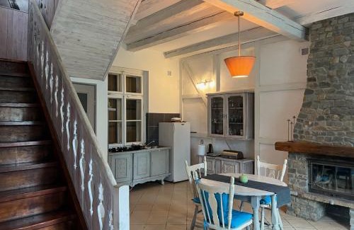 Miłki House | Oaza Niegocin: Pet-Friendly Retreat by the Lake