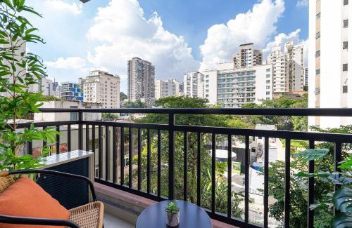 Pinheiros Apartment | Relax at Loft 412 Calixt Pinheiros with Pool & Family Fun
