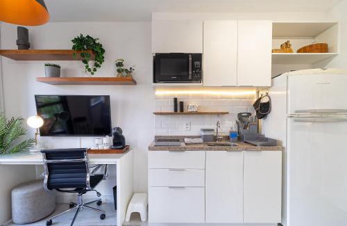 Pinheiros Apartment | Relax at Loft 412 Calixt Pinheiros with Pool & Family Fun