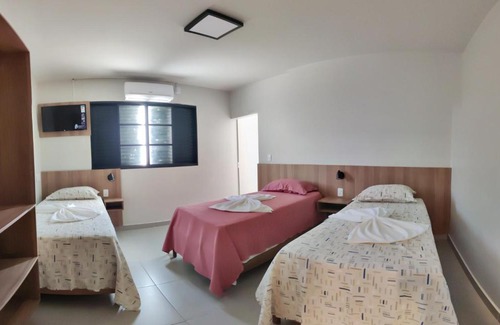 Santa Vitoria Hotel | Budget-Friendly Stay at Oba Hotel - Pet & Child Friendly