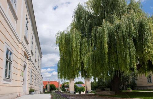 Unternalb House | Top-Rated OBENauf in Unternalb with Family-Friendly Comfort