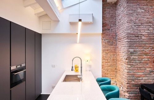 Historic Center Apartment | Exclusive Oberdan Suite in the Heart of Bologna - 10/10 Rated