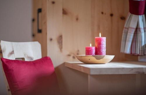 Funes Apartment | Highly Rated Oberglarzhof App Zirbel - Family-Friendly Stay