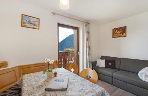 Vallarga Apartment | Explore Oberhof Apt Lärchenwald - Family-Friendly Retreat