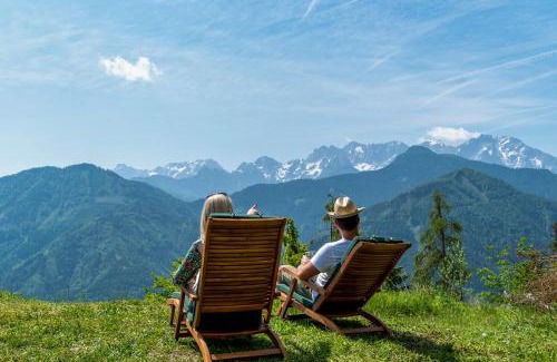 Eisenkappel-Vellach Ski Chalet | Top-Rated Obiralmhütte Fladung: Family & Pet-Friendly Retreat