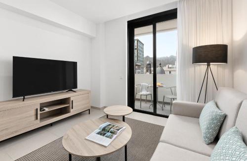 Santa Cruz de Tenerife Apartment | Oceanfront Relaxation at OBSIDIAN Ático Tagoro - 4 Star Retreat