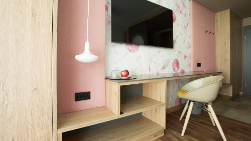 Hollenstein an der Ybbs Hotel | Discover Obstgarten Gästehaus: Family-Friendly Retreat