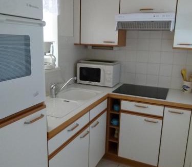 La Chaume Apartment | Oceanview Retreat: Océane Flore Appart with Pet-Friendly Perks