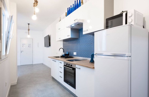 Santa Cruz de Tenerife Apartment | Bright Océano Apartment in La Salud with Spa & Breakfast