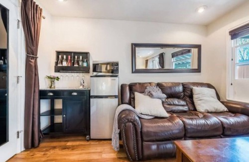 Brea House | Relaxing OC Oasis with Private Deck & Outdoor Dining