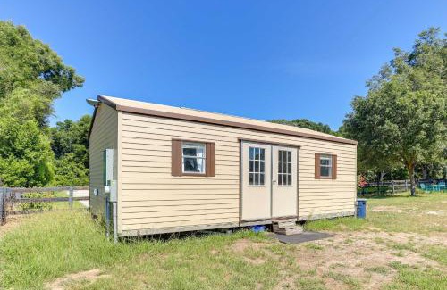 Fellowship House | Pet-Friendly Ocala Tiny Home on Scenic 10-Acre Farm