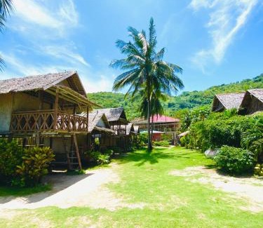 Busuanga Hotel | Discover Ocam Casadyan Inn: Pet-Friendly Beach Retreat