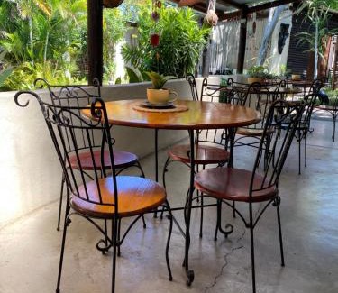 Sodwana Bay Cabin | Budget-Friendly Occi Lodge: Rated 9/10 with Pool & Breakfast