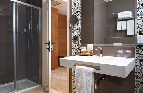 Aurelio Hotel | Exceptional Stay at Occidental Aurelia with Spa & Pool