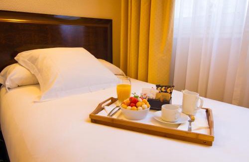Santiago de Vigo Hotel | Discover Occidental Vigo: 4-Star Comfort and Family Friendly