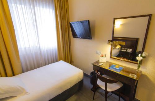 Santiago de Vigo Hotel | Discover Occidental Vigo: 4-Star Comfort and Family Friendly