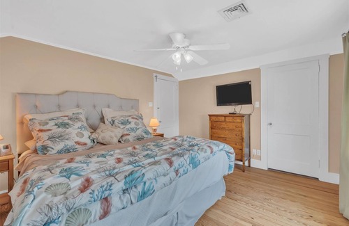 Point Pleasant Beach House | Immaculate Beachside Cape with Private Pool & Ocean View