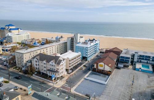 Ocean City Apartment | Ocean 1 Suite: Family-Friendly Retreat with Hot Tub Amenities