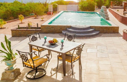 Sabadeco Apartment | Ocean access Swim, Snorkel & Dive Property.