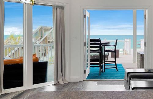 Chivas Bluff House | Beachfront Bliss: Ocean Air Lower East at 30A, Rated 10/10