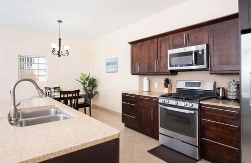 Estate Lerkenlund Apartment | Relax at Ocean & Magens Bay View - Family Friendly Escape