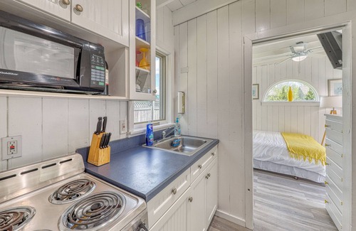Ocean Bay Park Apartment | Ocean Bay Park Multi-Apartment Home with Spectacular Views