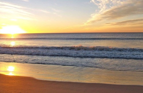 Northeast Virginia Beach Apartment | Ocean Beach Club - Family-Friendly Oceanfront Retreat