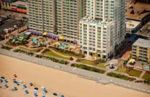 Northeast Virginia Beach Apartment | Ocean Beach Club - Family-Friendly Oceanfront Retreat