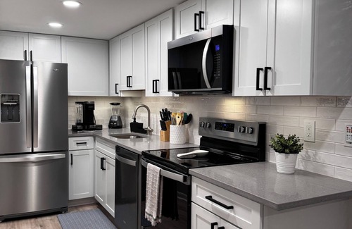North Ocean City Condo | Beachfront Retreat in North Ocean City with Pool & Spa