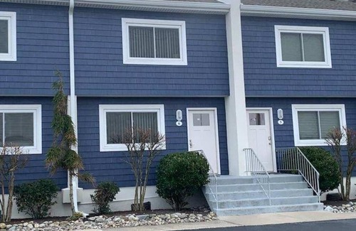 Ship Bottom Condo | Beachside Retreat with Pool, WIFI & Family-Friendly Amenities