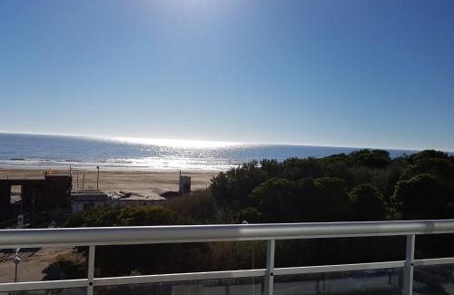 San Clemente Apartment | Ocean Blue: Guest Rated 9.1 with Oceanfront Pool Access