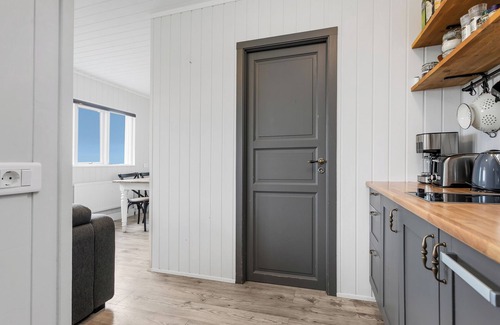 Sandgerdi Cabin | Ocean Break Cabins: Guest Rated 9.2 with Oceanfront Views