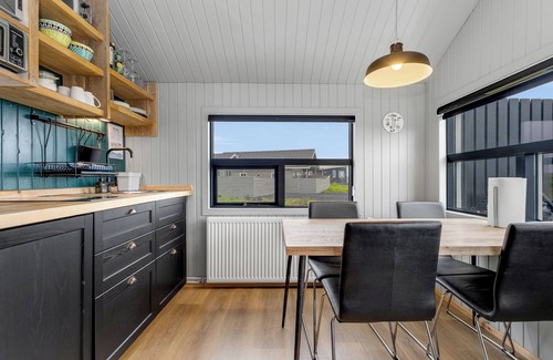 Sandgerdi Cabin | Ocean Break Cabins: Guest Rated 9.2 with Oceanfront Views