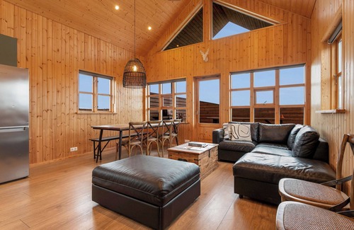 Sandgerdi Cabin | Ocean Break Cabins: Guest Rated 9.2 with Oceanfront Views