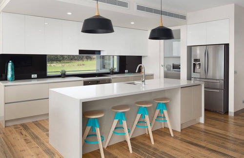 San Remo House | Ocean Breeze: Enjoy Oceanfront Views and Family-Friendly Amenities