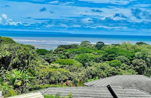 Ojochal House | Ocean Breeze: Paradise with Ocean Views & Relaxing Spa