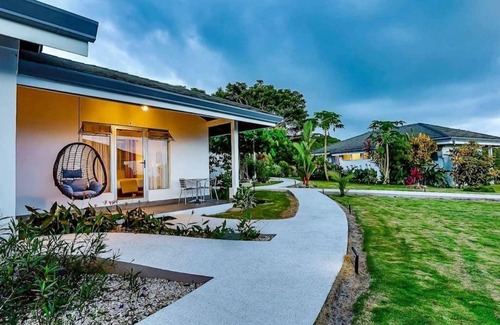 Ojochal House | Ocean Breeze: Paradise with Ocean Views & Relaxing Spa