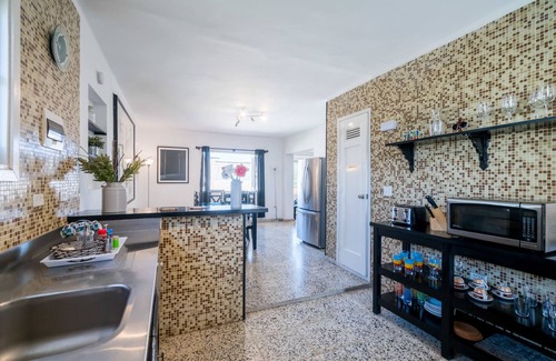 Municipality of Playa Hotel | Discover Ocean Breeze & Suites: Rated 9.2 with Spa Amenities