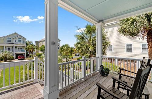 Litchfield by the Sea House | Ocean Breezes: Family-Friendly 4 Bedroom Escape Awaits