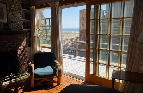Fair Harbor House | Elegant Ocean Views and Pet-Friendly Stays at Fair Harbor
